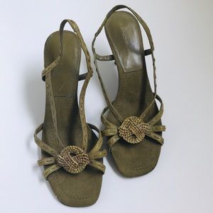 Bandolino Mossy Green 6.5M (2.75 in) Heels